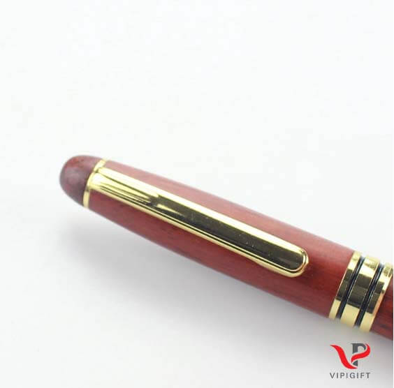 bút bi gỗ xoay đẹp